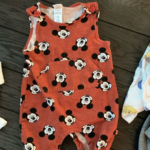 Lot of 3 Disney infant boys Mickey Batman 12 month old outfits gently worn. - Picture 9 of 10